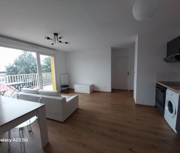 Location Appartement 3 Pièces 58 m² - Meublé - Photo 3