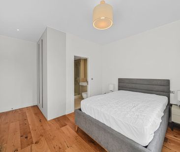 Sugar House Lane Sugar House Island E15 - Photo 4