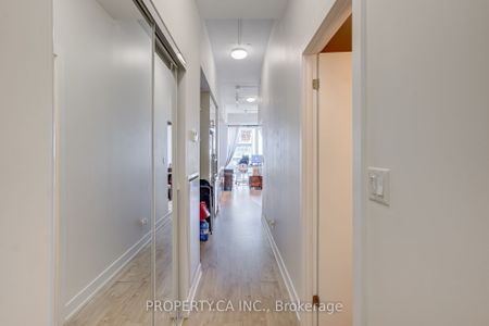Liv Lofts , #1204 - Photo 5