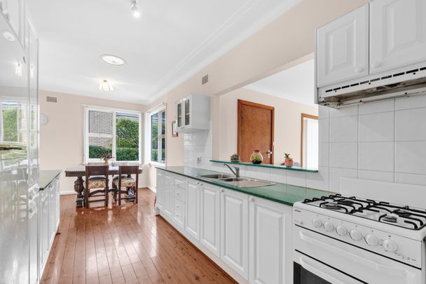 3 Woodside Grove, Forestville NSW 2087 - House For Rent | Domain - Photo 1