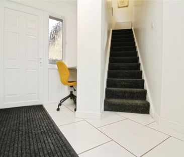 2 bedroom maisonette to rent - Photo 3
