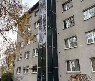 Familienfreundliche 3-Zimmer-Wohnung mit Balkon in der Kopernikusst... - Foto 3