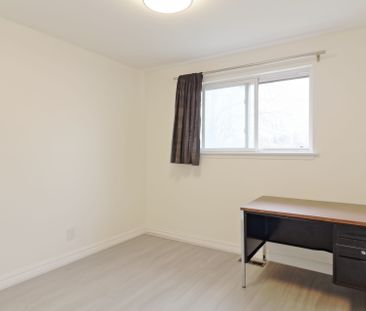 For Lease - 32 Clydesdale Drive Unit# Main, Toronto, Ontario - Photo 6