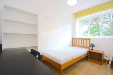 1 bedroom in a house share to rent - Photo 5