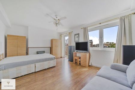 3 bedroom apartment to rent - Photo 5