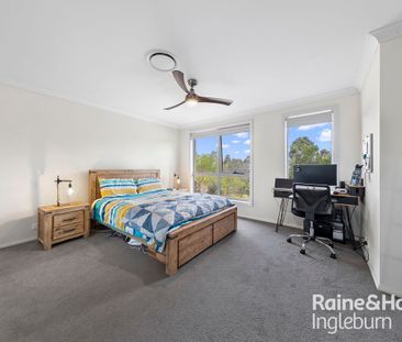 3 Morley Place, Glenfield, NSW 2167 - Photo 2