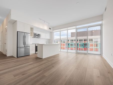 For Lease - 333 Sunseeker Avenue Unit# 627, Innisfil, Ontario - Photo 5