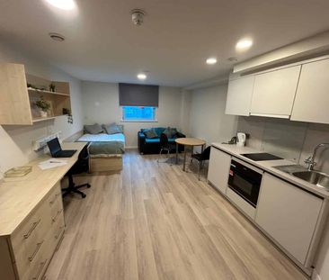 Ensuite Silver - Photo 3