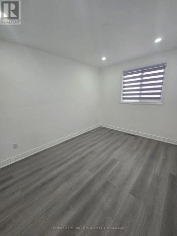 3 SYLVIA STREET - Photo 5