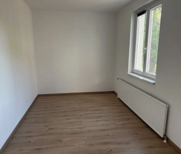 Sonnige Wohnung- Nähe Zentrum und dem Bahnhof- nur 16 min. mit der ... - Foto 1