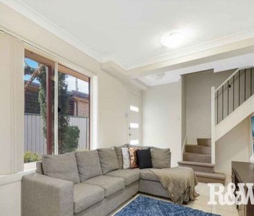 2/37 Adelaide Street Oxley Park - Photo 2