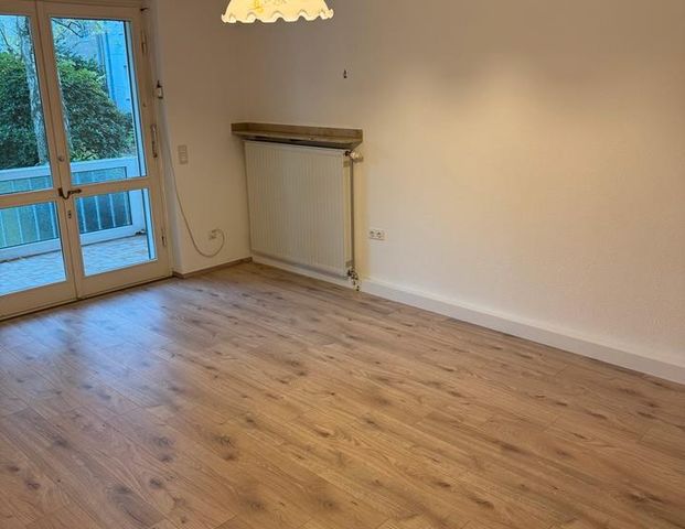 Am Rande des Bismarckviertels - 2 ZKDB mit EBK und Balkon - Foto 1