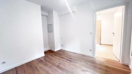 KLEINER 2-ZIMMER TRAUM MIT GROSSZÜGIGER FREIFLÄCHE - Photo 2