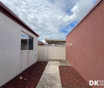 Ideal Family Home in Tarneit - Photo 1