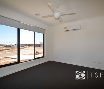 16 Parkview Boulevard, Huntly - Photo 1