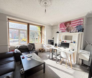 6 bedroom house to rent - Photo 3