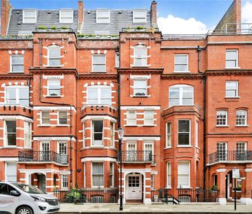 A bright and spacious two bedroom apartment with direct access to the immaculately manicured Egerton communal gardens. - Photo 1