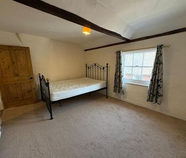 3 bedroom terraced house to rent - Photo 2