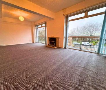 Stourbridge Road, Brierley Hill, DY5 - Photo 1