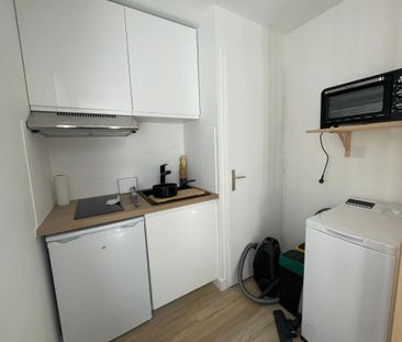 Location Appartement 1 pièce Meublé 23m² LA ROCHELLE 17000 - Photo 3