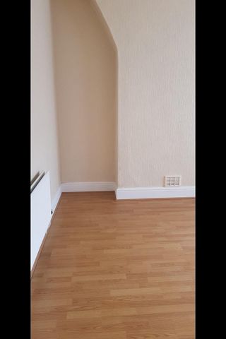 3 Bed Terraced House, Torus Road, L13 - Photo 5