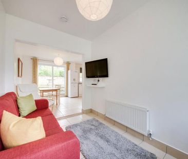 5 bedroom house to rent - Photo 2