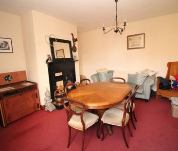 3 bedroom detached house to rent - Photo 2