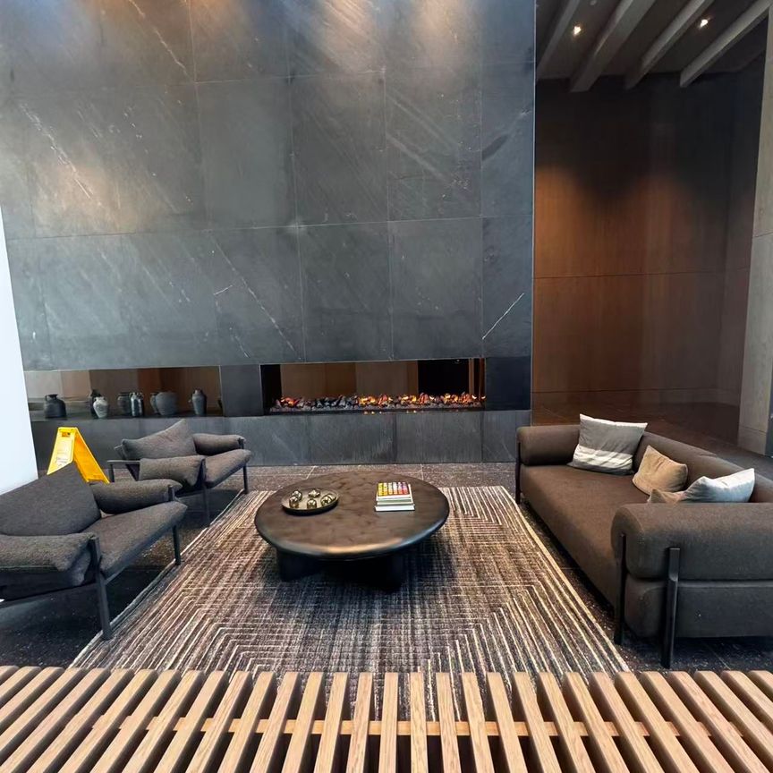 For Lease - 8 Interchange Way Unit# 5315, Vaughan, Ontario - Photo 1