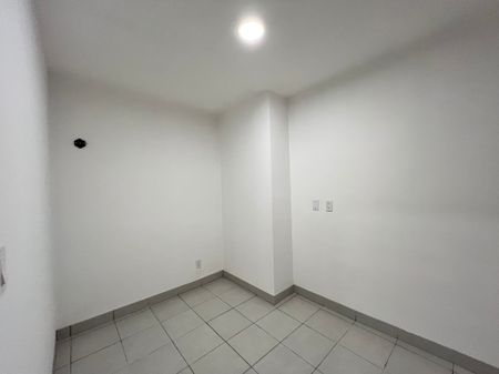 DEPARTAMENTO EN RENTA DE LUJO EN EL COUNTRY CLUB - Foto 5