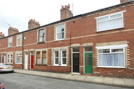 2 bedroom terraced house to rent - Photo 2