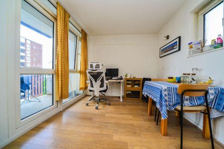 1 bedroom flat to rent - Photo 5