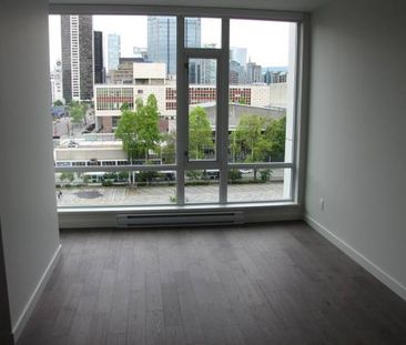 One Bedroom + Flex near BC Place - Photo 3