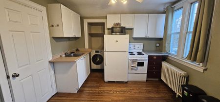 For Lease - 72 eleventh Street, Toronto, Ontario - Photo 4