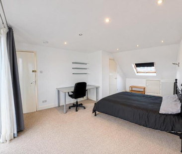 6 bedroom semi-detached house to rent - Photo 3