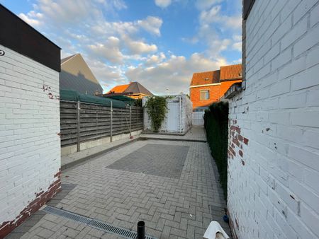 Wervik - Instapklare rijwoning met 3 slaapkamers en garage - Foto 4