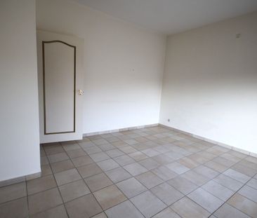 Ruim appartement met zicht op het Europaplein! - Photo 3