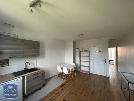 Location Appartement 1 pièce 39m² PAMIERS 09100 - Photo 2