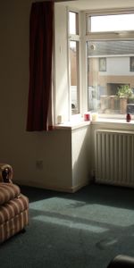 1 Bedroom Apartment - Photo 4