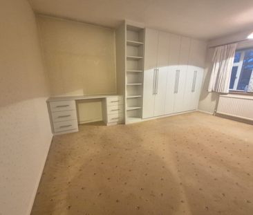 St Marys Avenue South - Photo 5