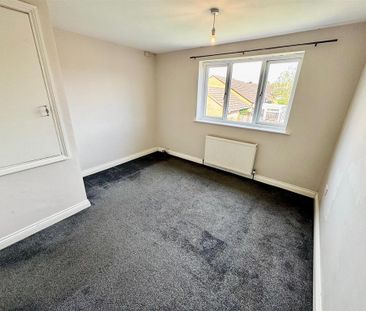 2 bedroom penthouse to rent - Photo 1