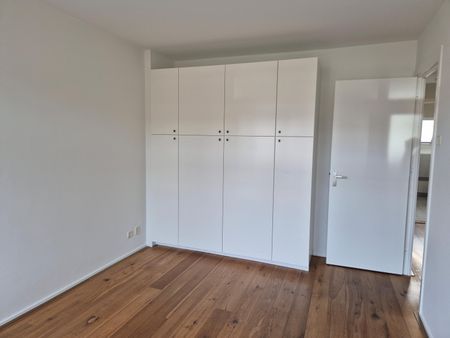 Te huur: Appartement Mr. P.N. Arntzeniusweg 45 in Amsterdam - Photo 4