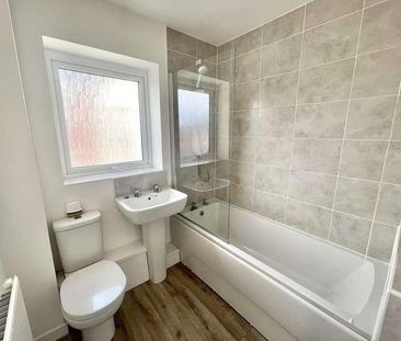 Ffordd Penrhyn, CF62 - Photo 2