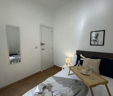 Calle de Trafalgar, Madrid, Community of Madrid 28010 - Photo 1