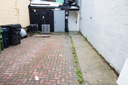 For Lease - 1026 Queen Street Unit# Upper, Toronto, Ontario - Photo 5