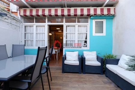 El Cabanyal-El Canyamelar, Valencia, Valencian Community 46011 - Photo 3