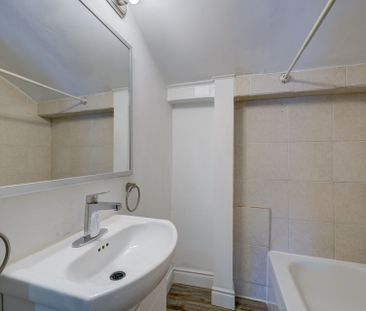 For Lease - 24 Duke Street Unit# 3, Brantford, Ontario - Photo 5