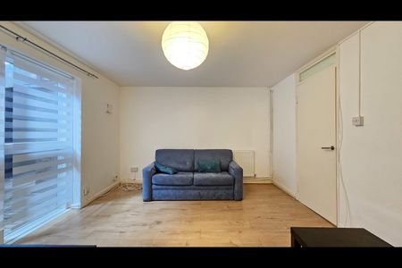 1 Bed Flat, Brookes Court, EC1N - Photo 3