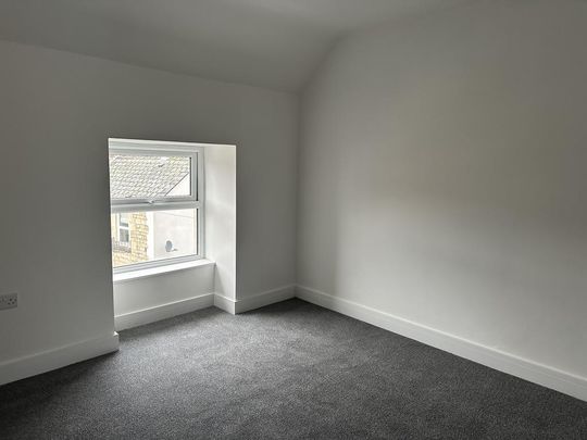 4 bedroom terraced house to rent - Photo 1