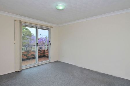 3/8 Central Avenue, Westmead. - Photo 4