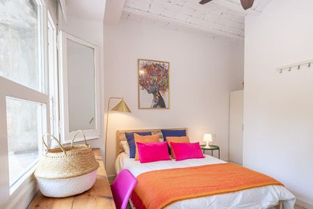 Carrer de Còrsega, Barcelona, Catalonia 08037 - Photo 5